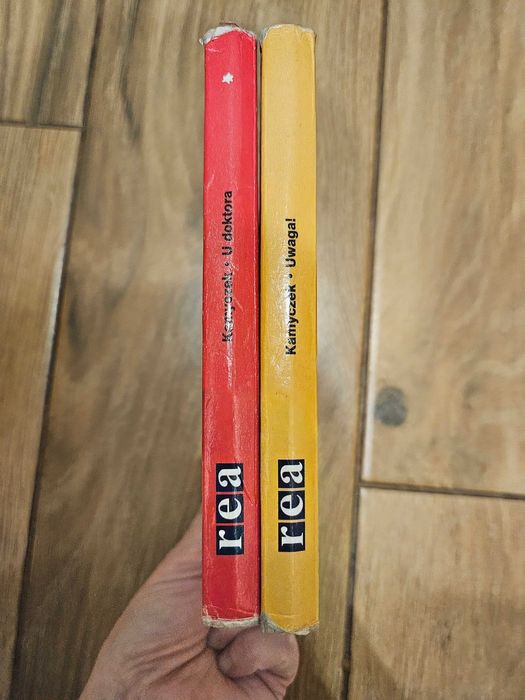 Książeczki dla dzieci Kamyczek- Uwaga, U doktora