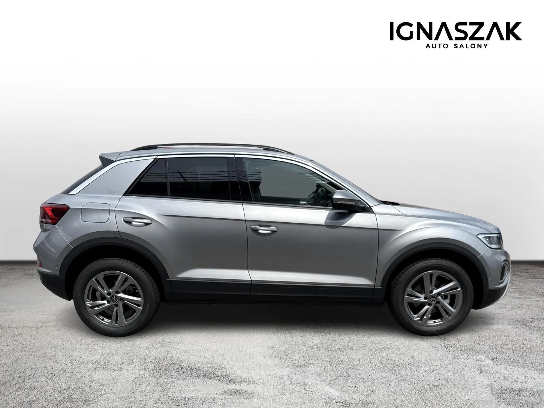 Volkswagen T-Roc R-line Plus ! / LED / Black / Easy Open / p.zimowy
