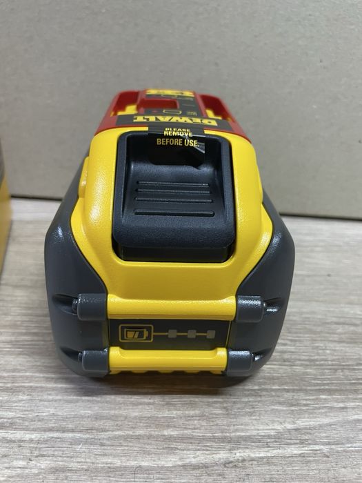 DeWalt FlexVolt батарея 9ам/15ам