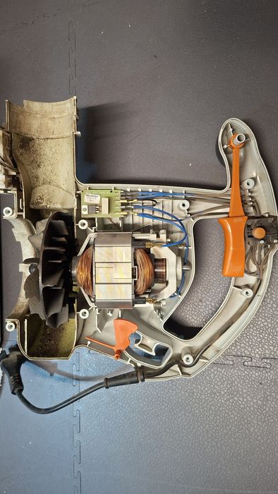 STIHL SHE 81 odkurzacz i dmuchawa do liści