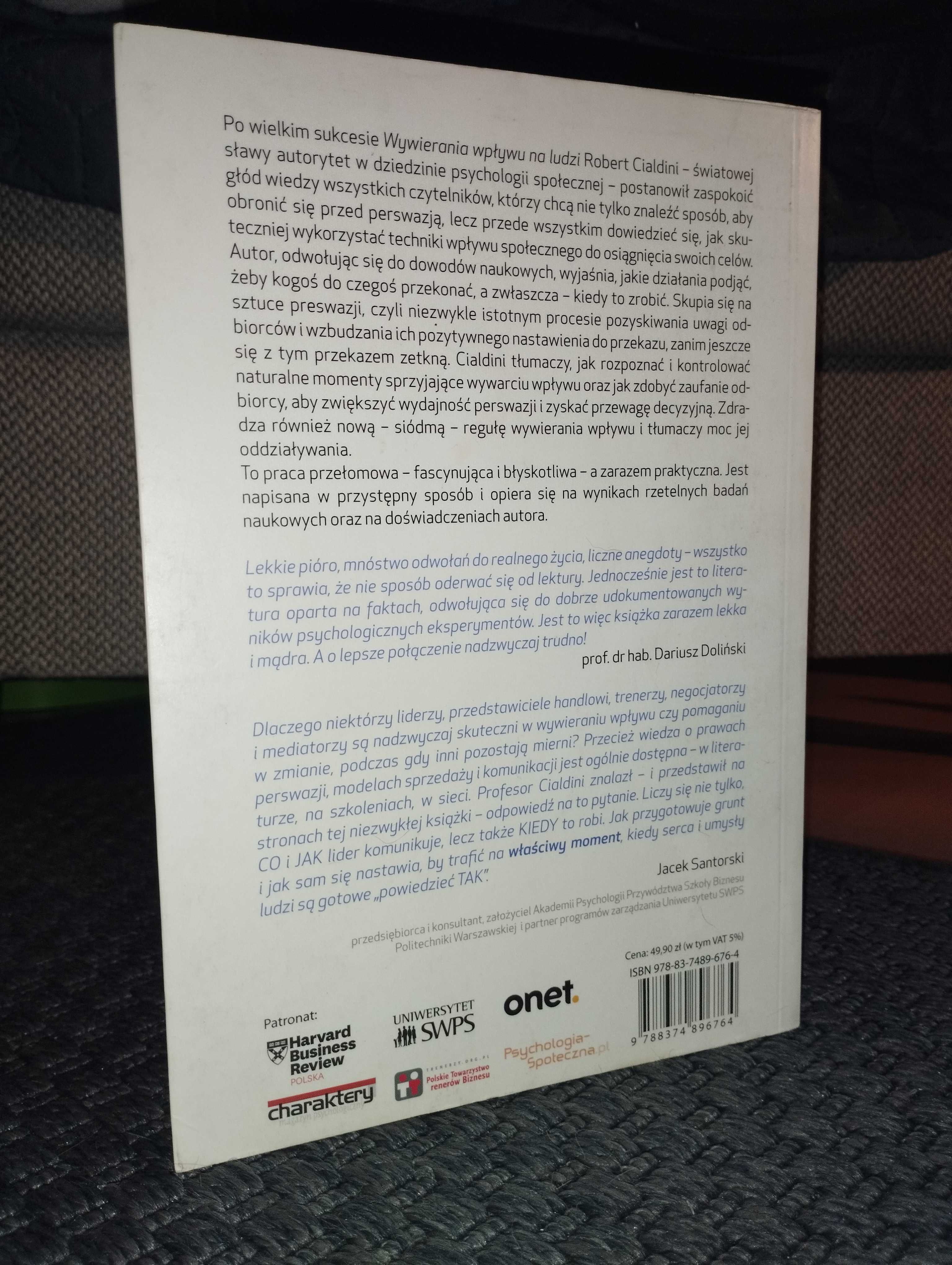 Pre-swazja. Jak w pełni wykorzystać techniki wpływu społecznego