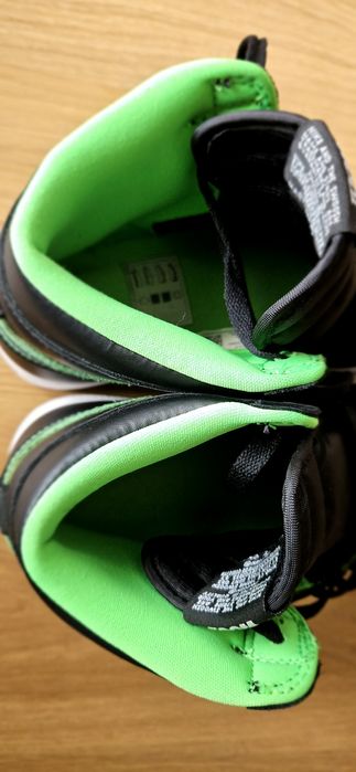 Ténis/ Sapatilhas Nike Air Zoom preto e verde