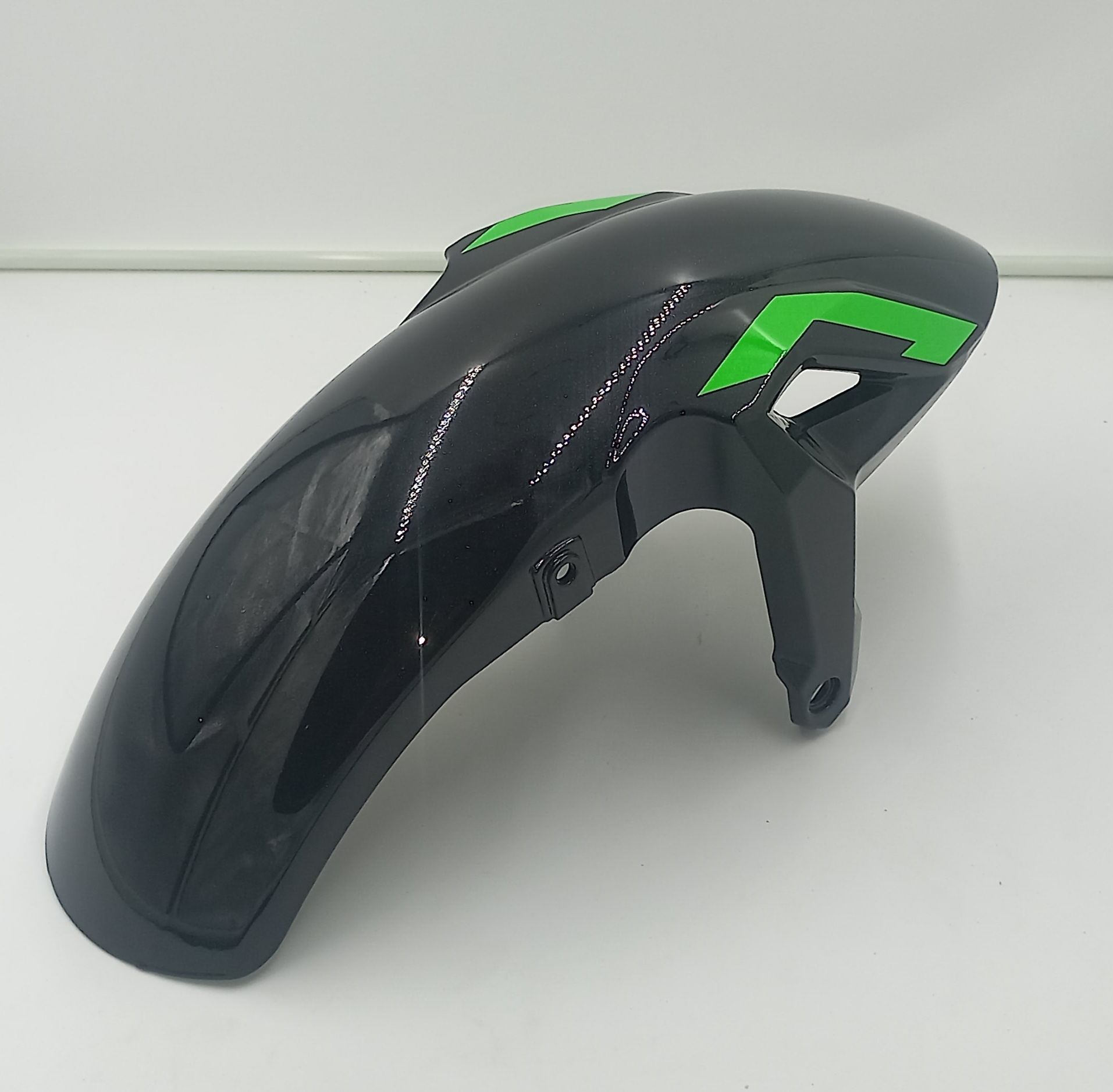 kawasaki z650 ninja 650 czarny metalik blotnik