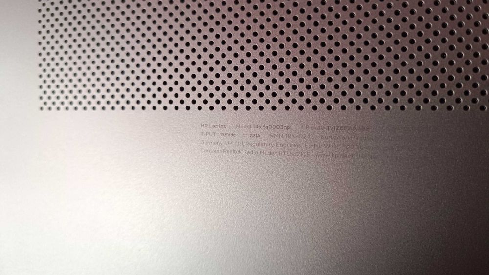 HP laptop 14s-fq0003np