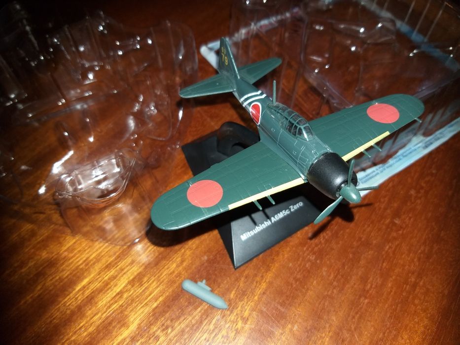 DeAgostini - Mitsubishi A6M5 Zero - model ZERO z serii w skali 1:100