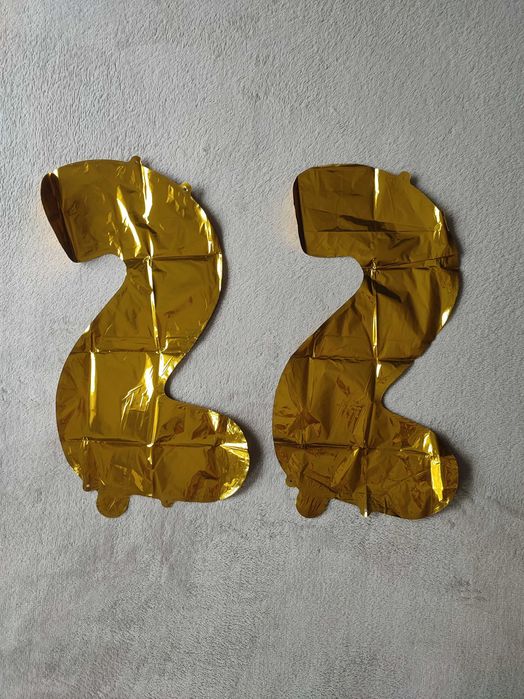 Złote Balony Cyfry "22" - Idealne na Urodziny