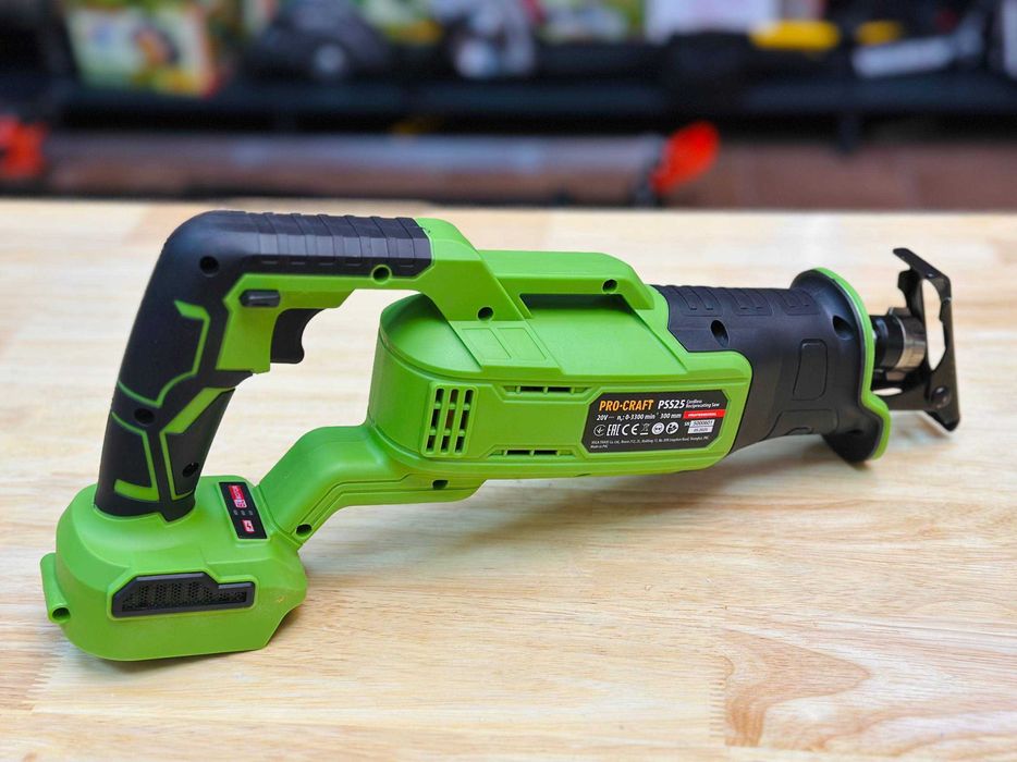 Шабельна Пила Procraft (Тушка) Безщіткова, з Регулюванням + Полотна