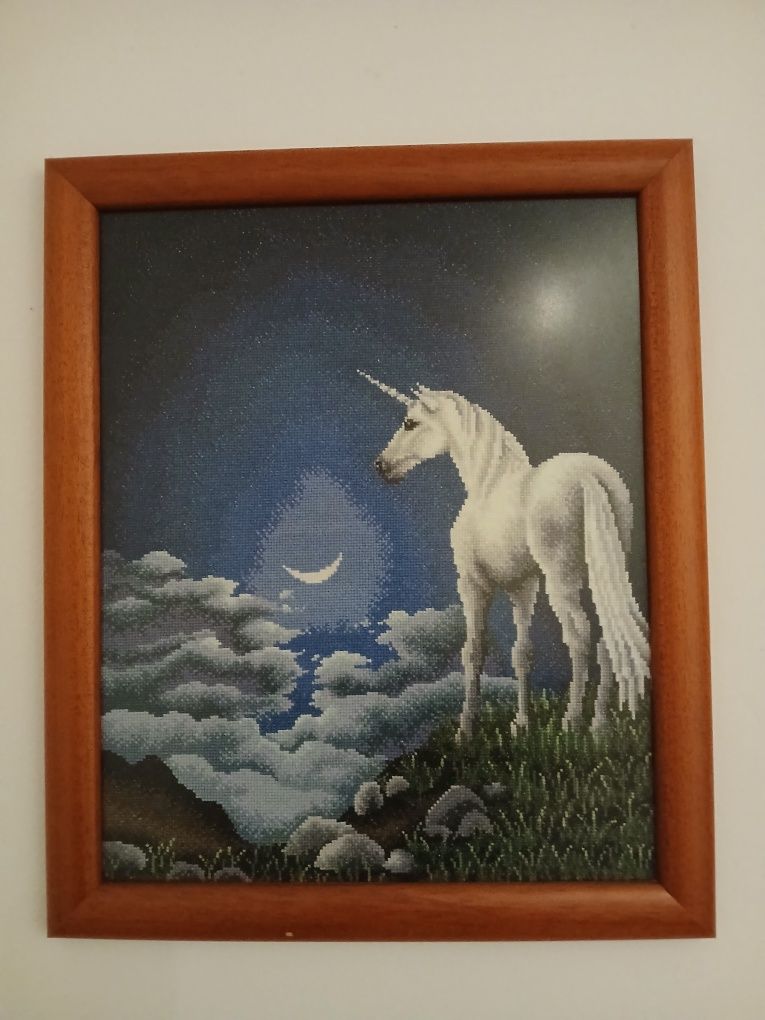 Unicornio em ponto cruz