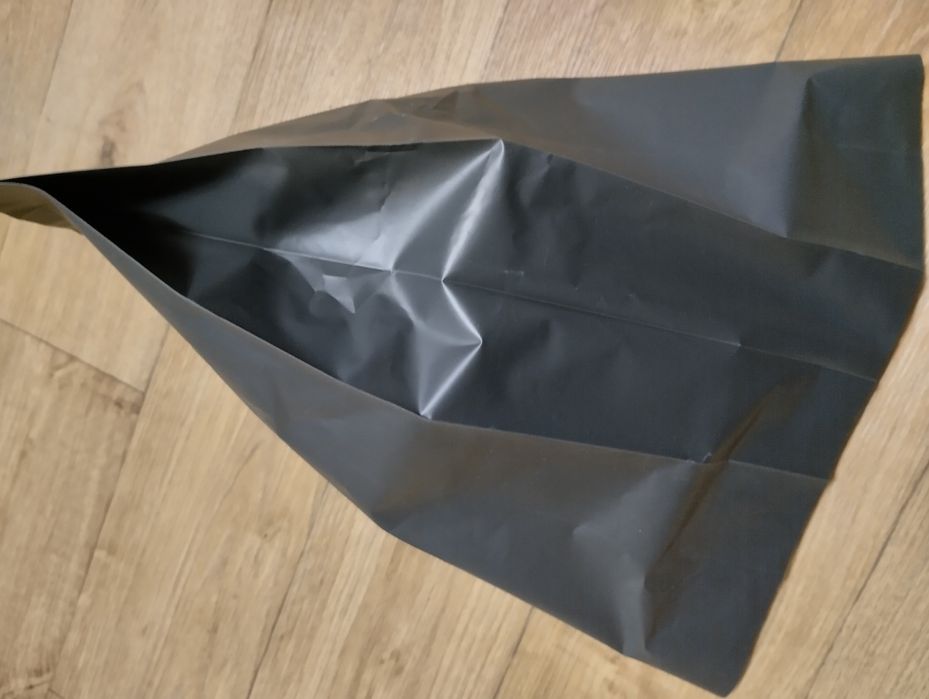 Пакеты для саджанців 20 на 35 . 7 літрів.