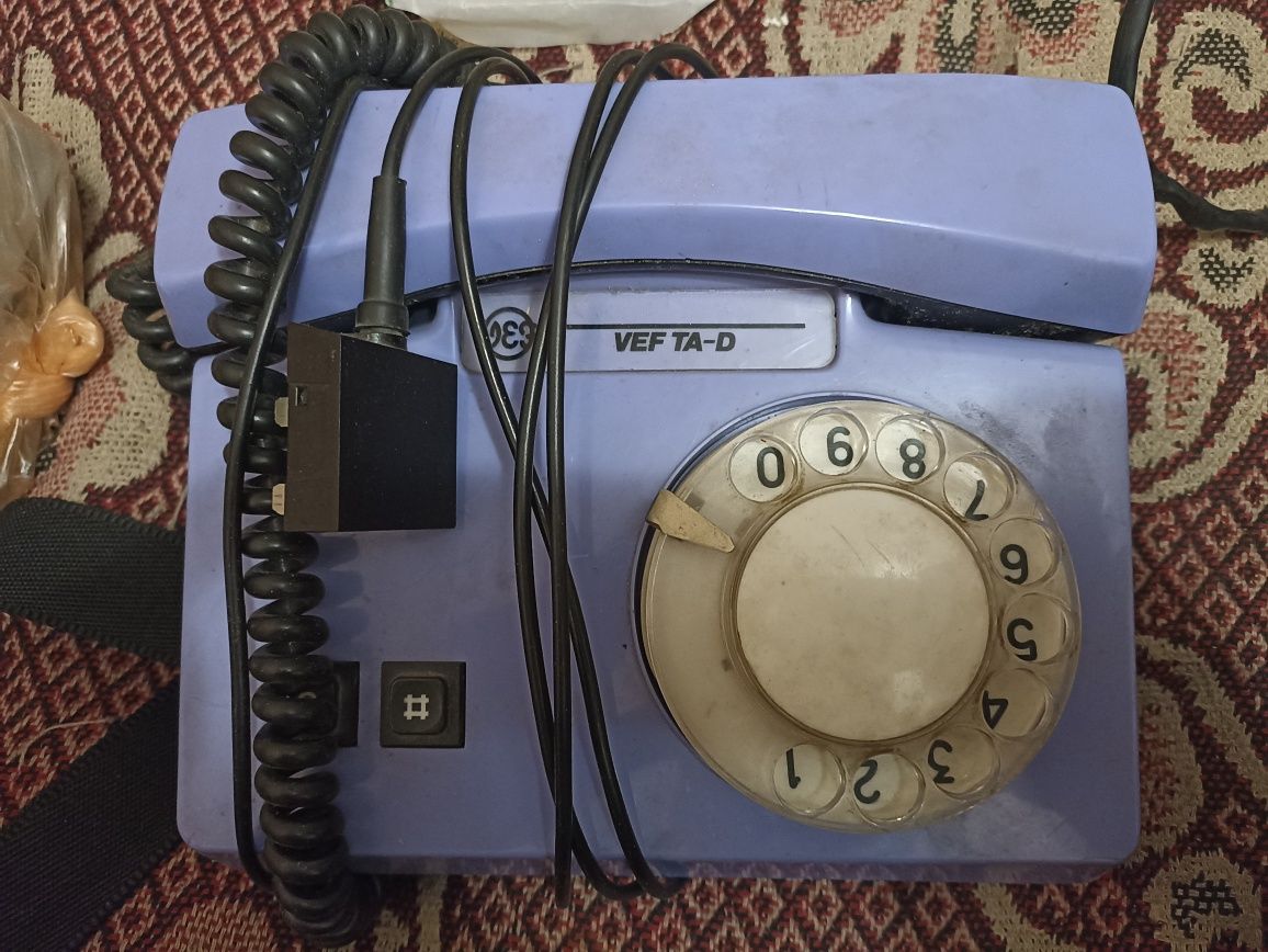 Продам несколько проводных телефонов для дома рабочем состоянии АОН