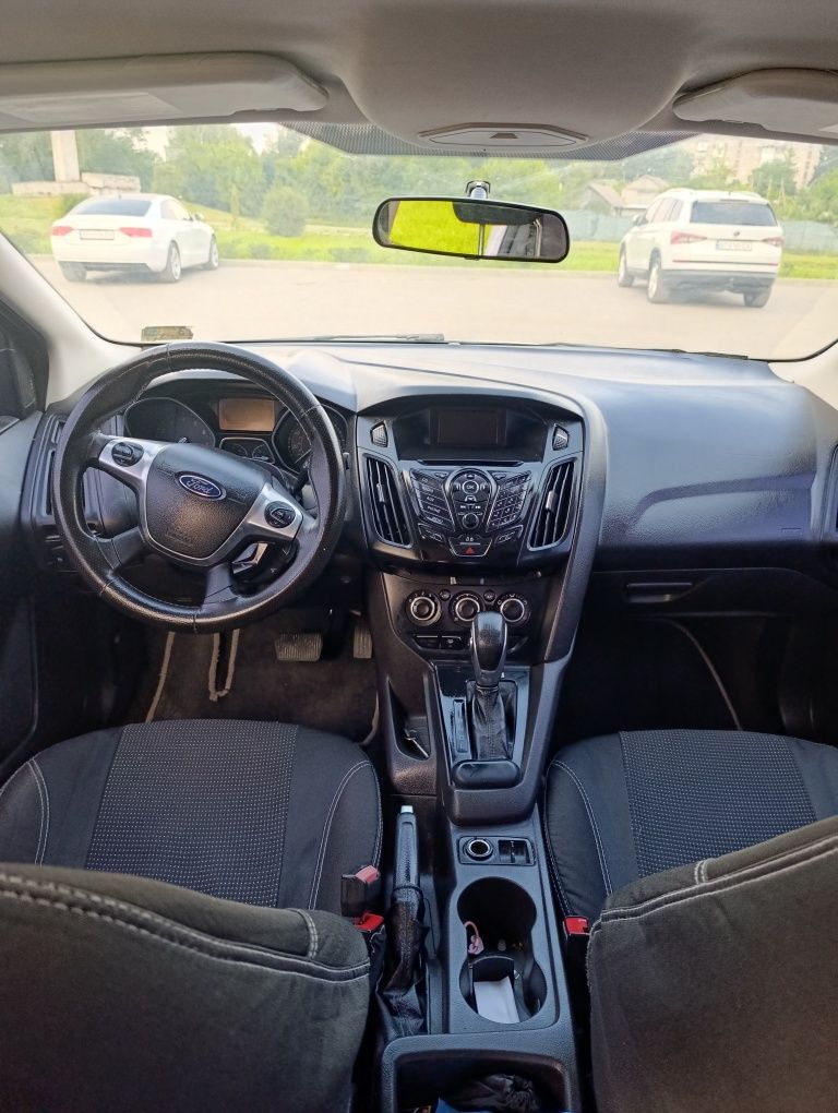 Ford focus 2013р