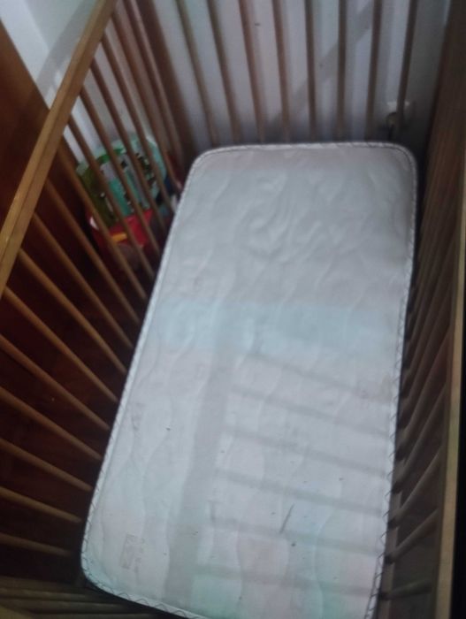 Berço como novo com colchão