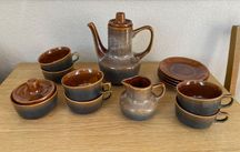 Serwis do herbaty „Agat” - porcelit Mirostowice, projekt: A. Sadulski