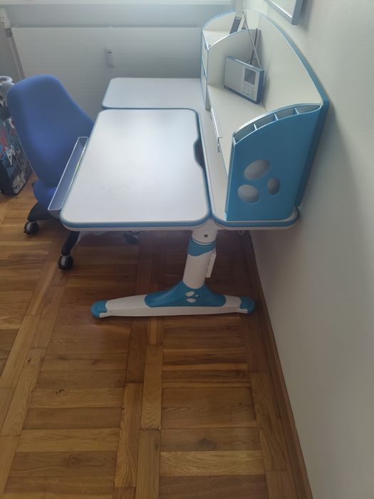 Biurko i krzesło dla chłopca