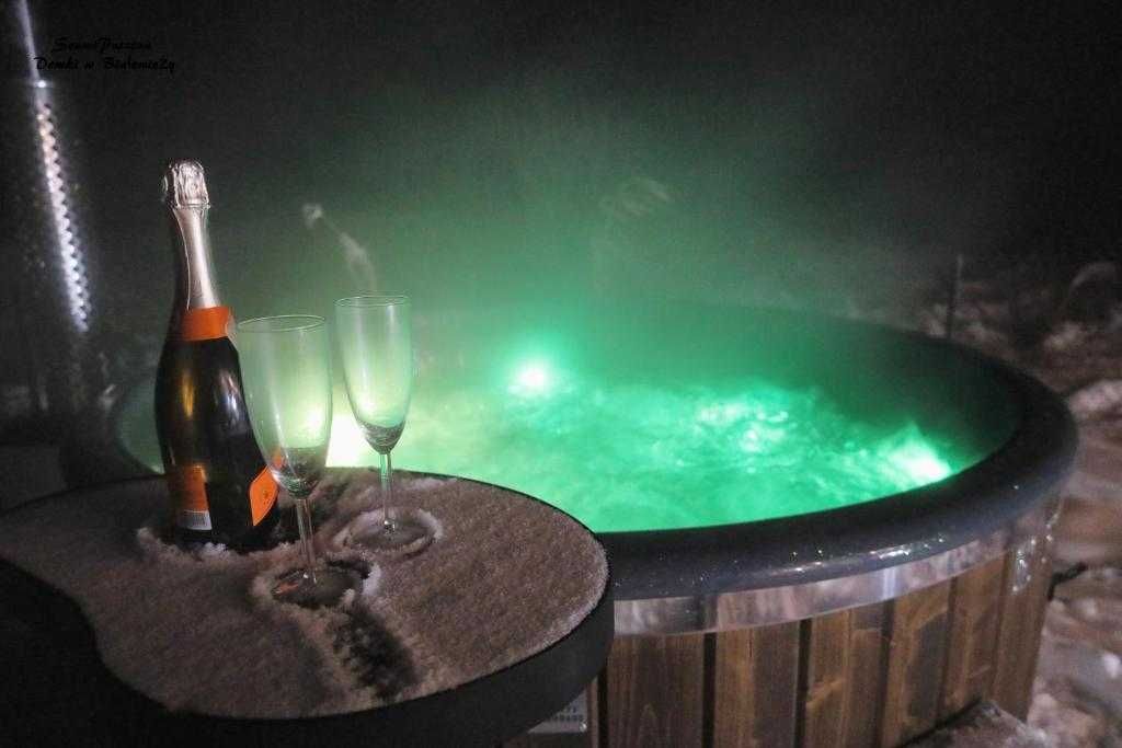 Mobilna jacuzzi balia na **Wynajem**