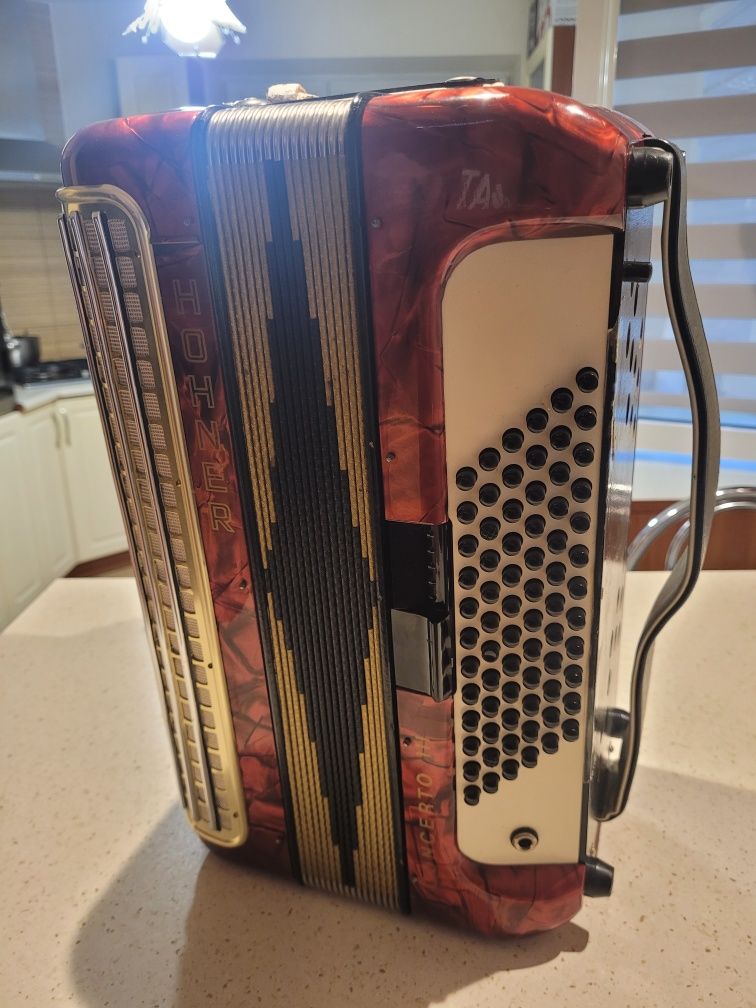 Hohner Concerto 3 zamienie za weltmeister meteor 120