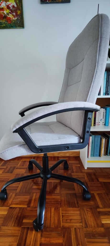 Cadeira de escritório