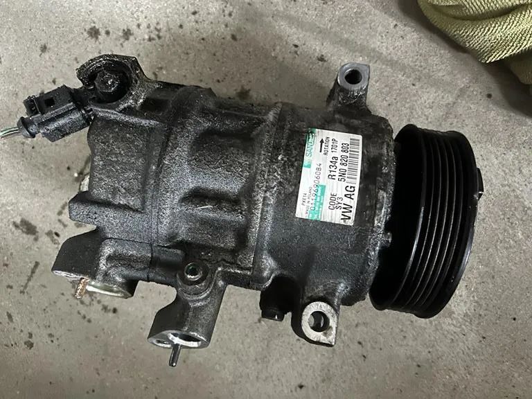 Kompresor klimatyzacji Audi A3 lift 5N0820803