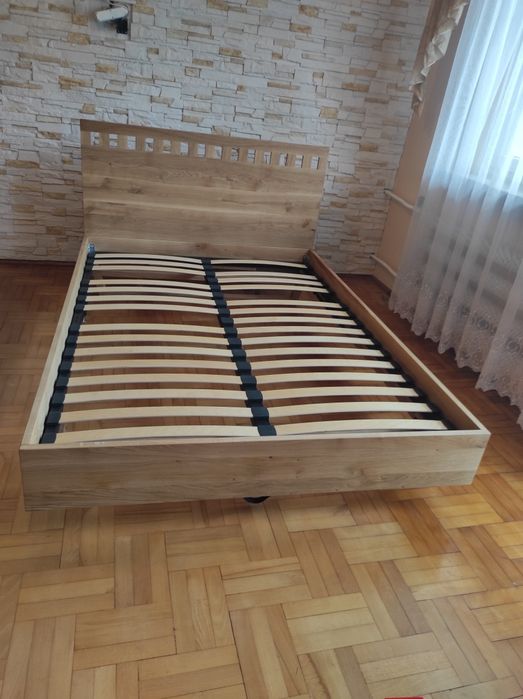 Łóżko lite dębowe 160x200 lewitujące