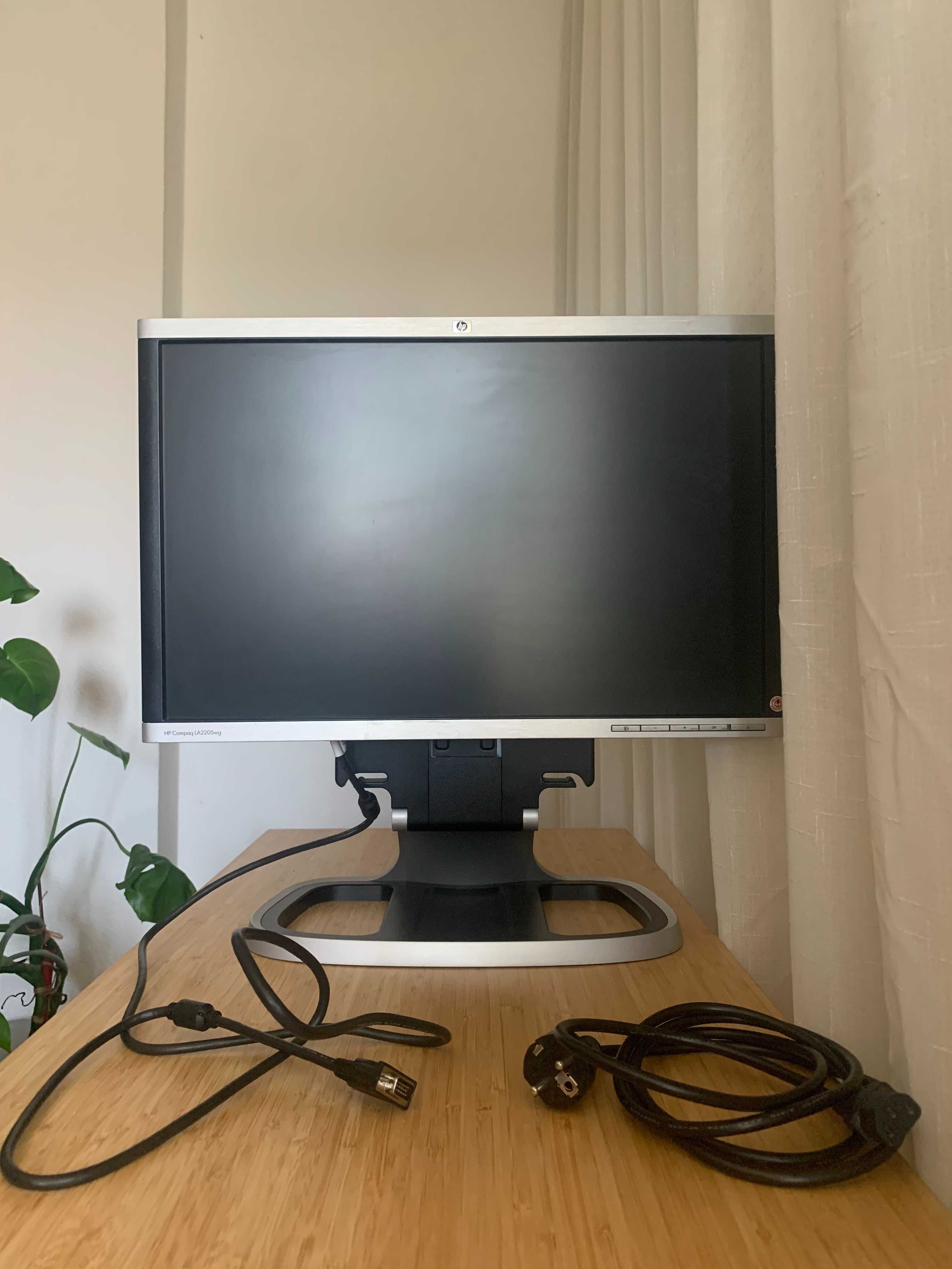 Monitor HP em bom estado