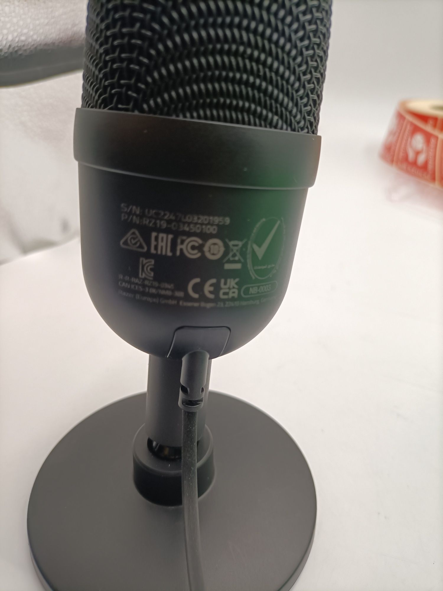 Mikrofon Razer seiren mini