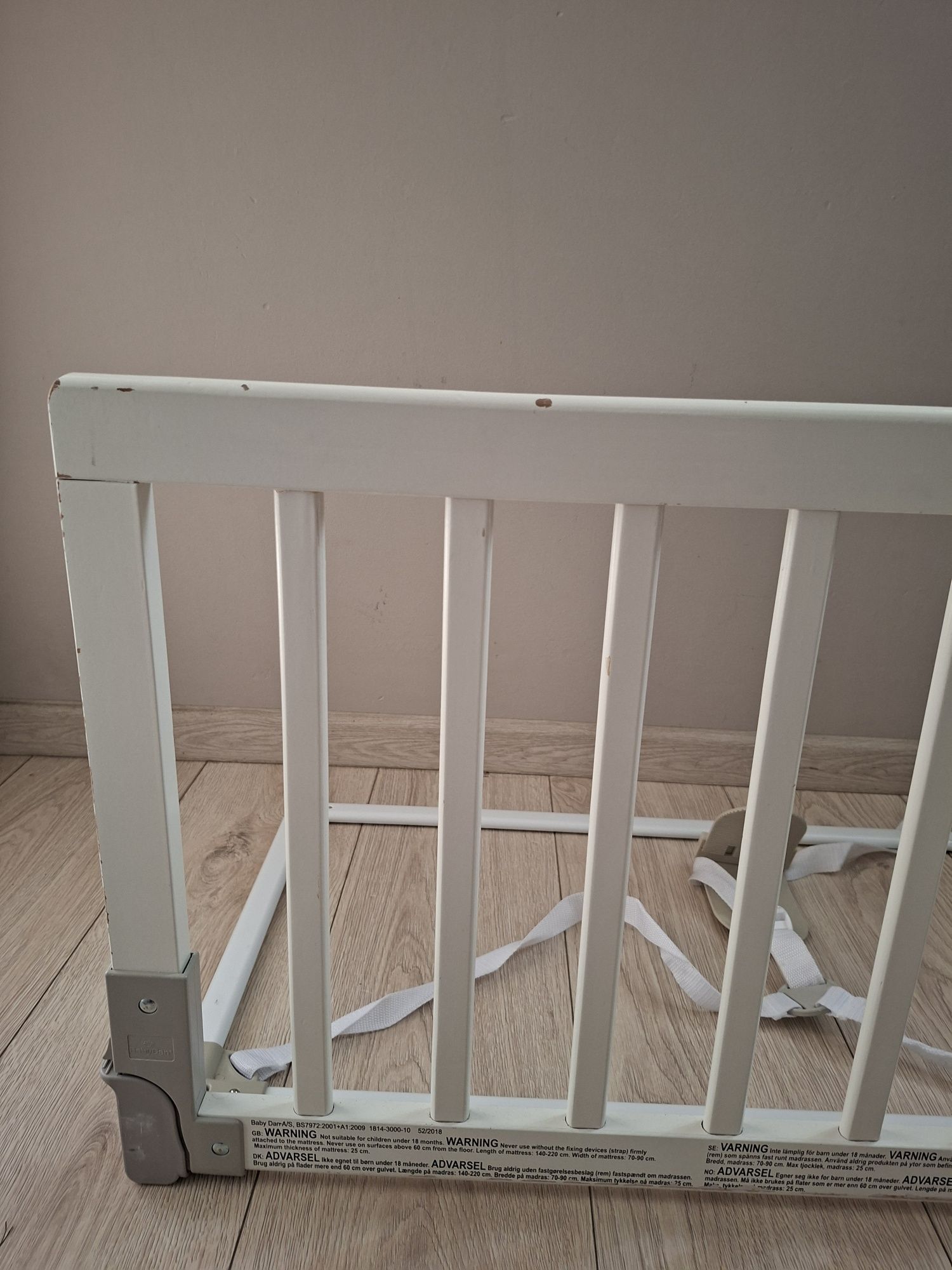 Barierka do łóżka Baby Dan biala zdejmowana