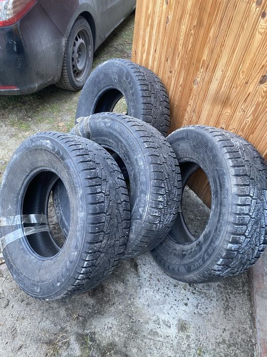 Nokian Hakkapeliitta 7 SUV 265/70 R16  (шип)
