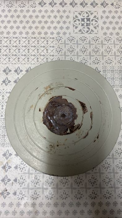 Tornilhos para cerâmica