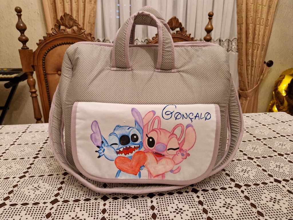 Vendo vários acessórios de bebé personalizados