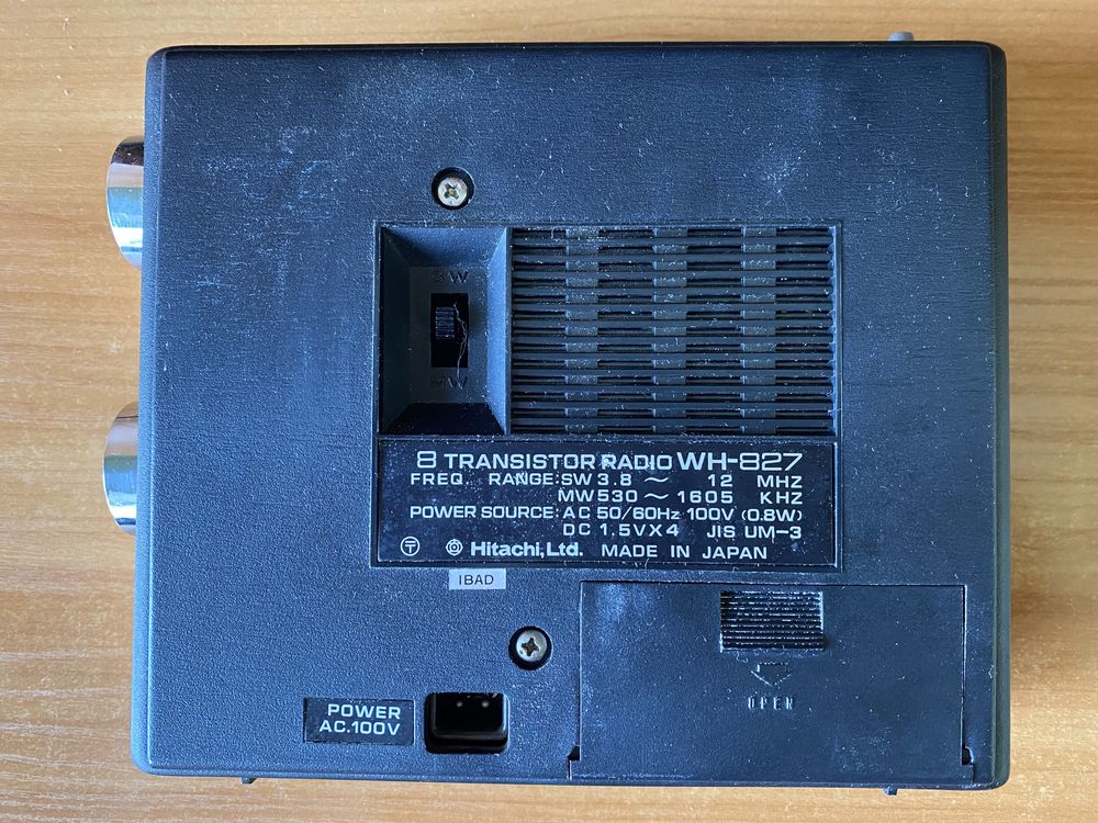 8 Transistor Radio HITACHI WH 827 SW/MW+ родной кейс