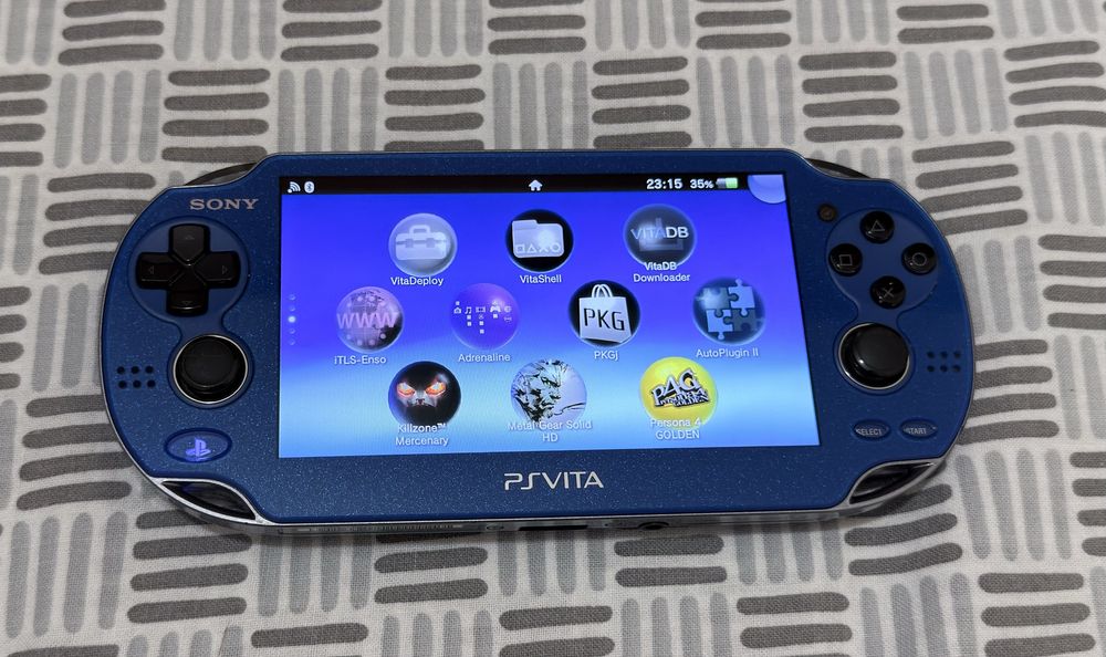 PS Vita 1000 Sapphire Blue