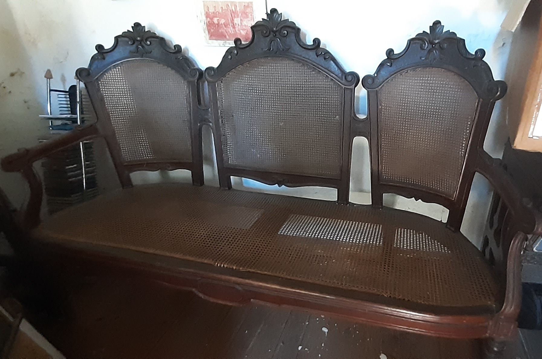Canapé + 2 poltronas antigas