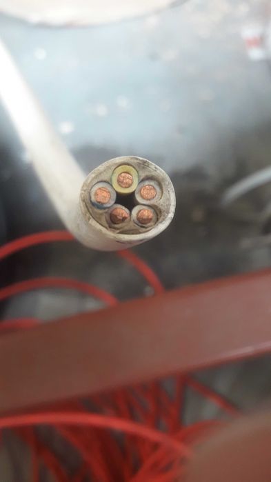 Przewód 5X4 YDY 750V biały (G-000437) drut