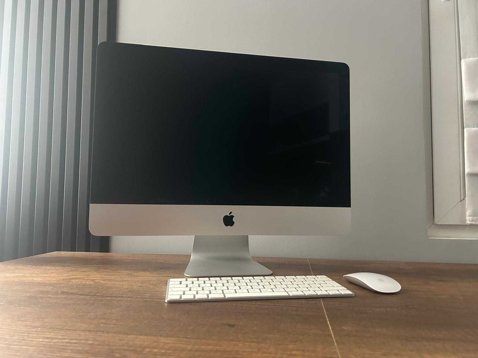 iMac z 21,5-calowym ekranem Retina 4K