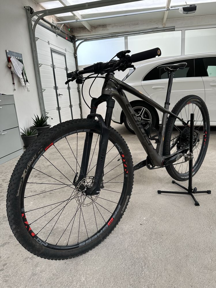 Coluer poison 29 M com gps garmin incluído