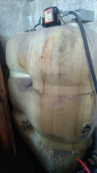 Depósito combustível