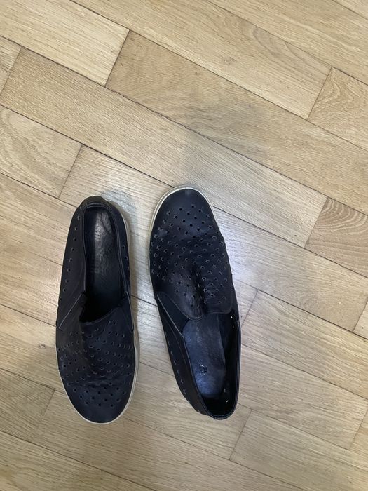 Продам жіноче взуття