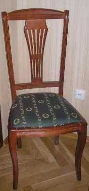 Меблі\стінки\гарнітури з натурального горіха у вітальню Італія