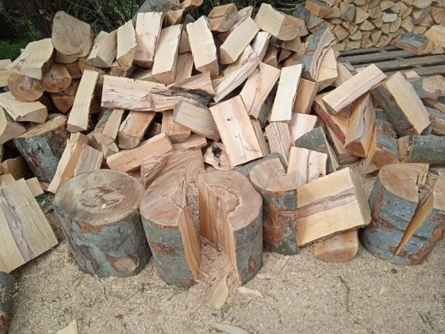 SUCHE & SUROWE Drewno opałowe