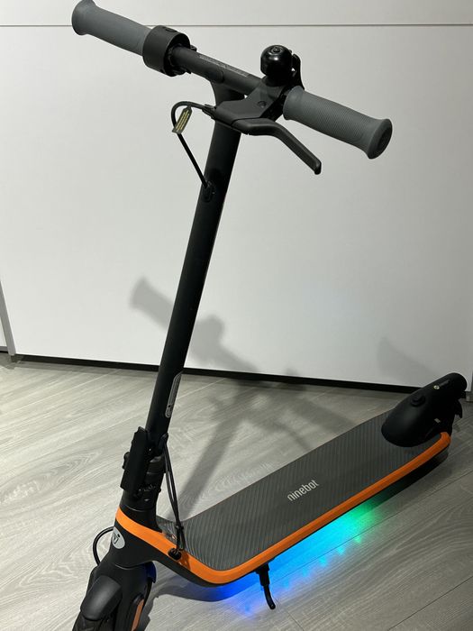 Електросамокат Segway Ninebot C2