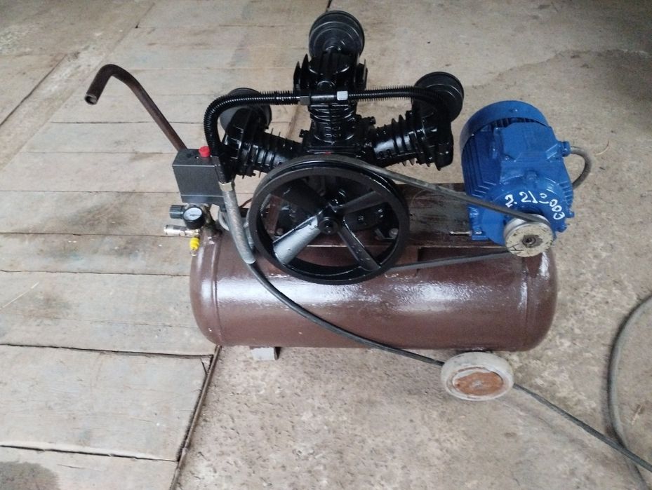 Компресор повітряний ПКС 1.75 380 в ЕКПУ