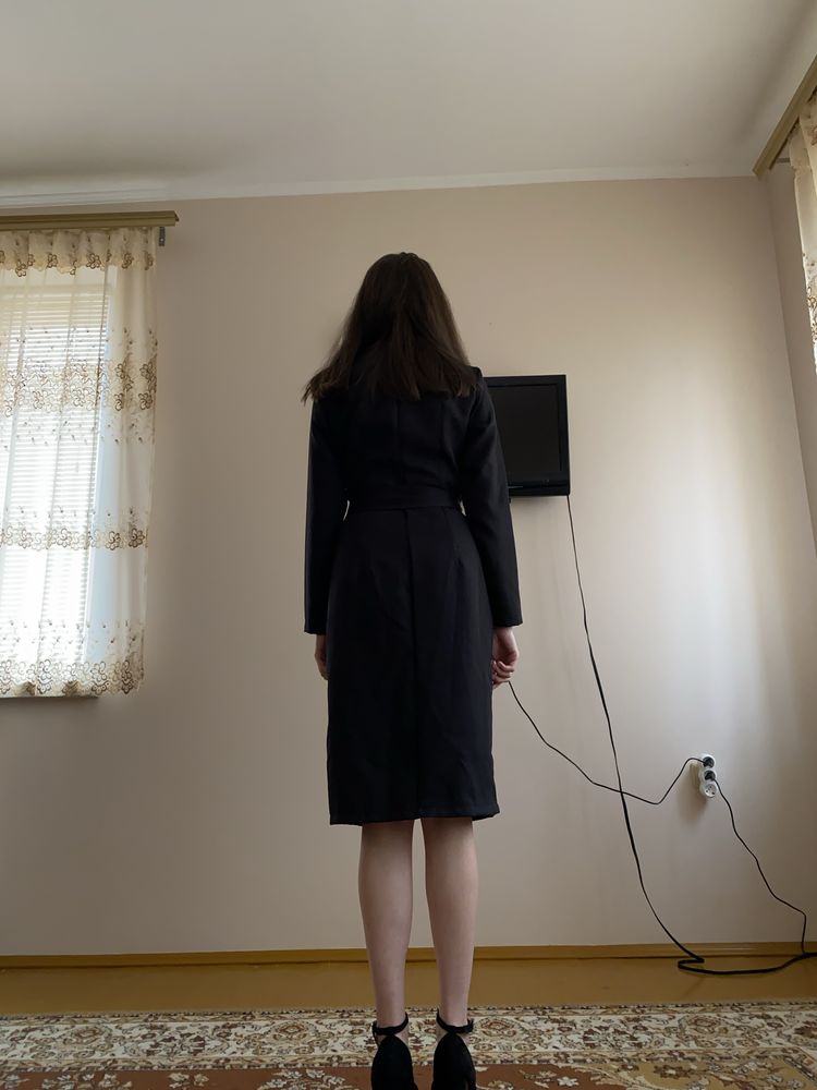 Сукня на запах