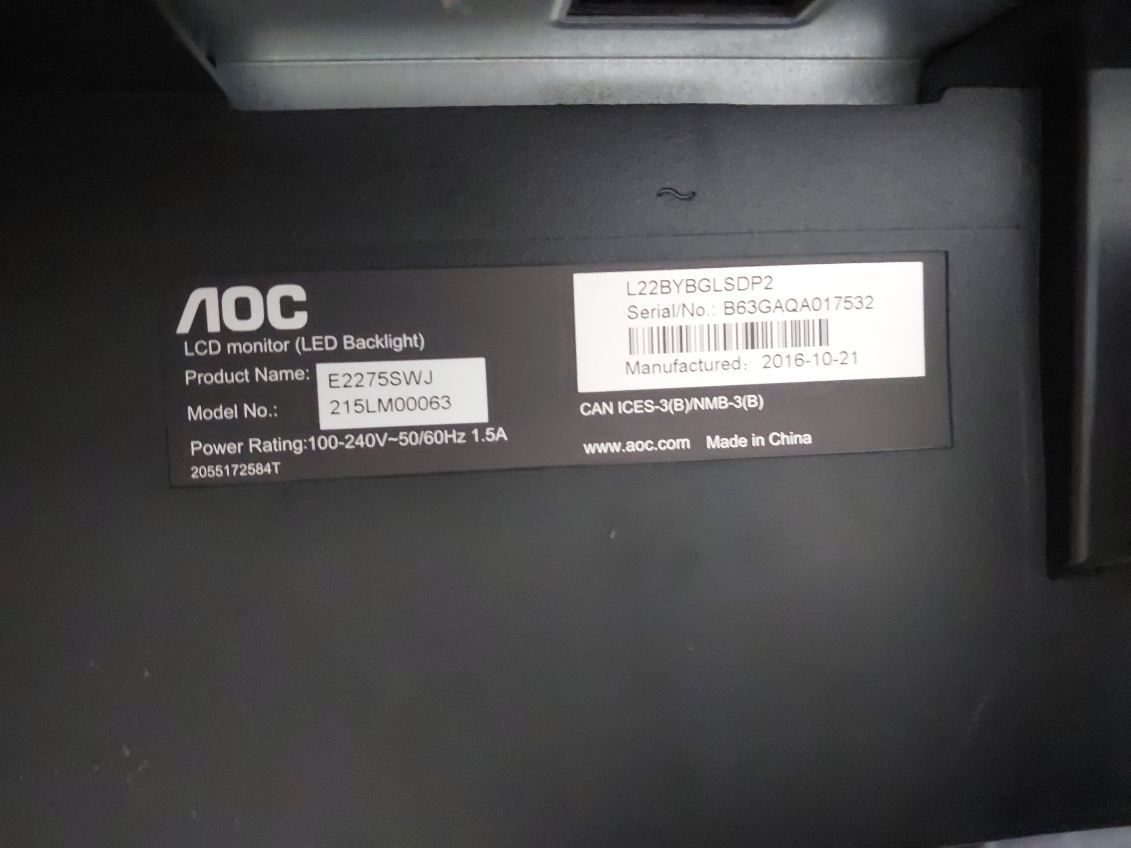 Monitor LCD 24cali
