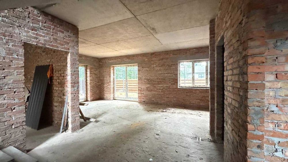 Дуплекс 120 м² із терасою та паркомісцем у затишній частині Бучі