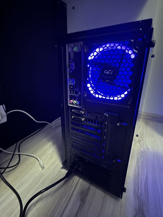 Komputer do gier i pracy