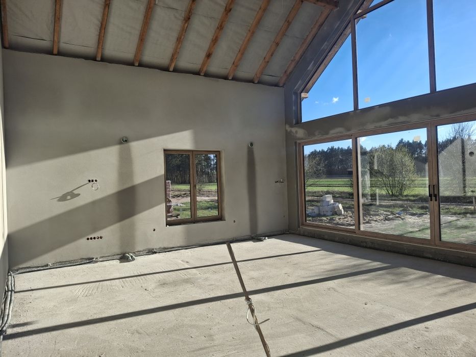 Tynki maszynowe cementowo wapienne