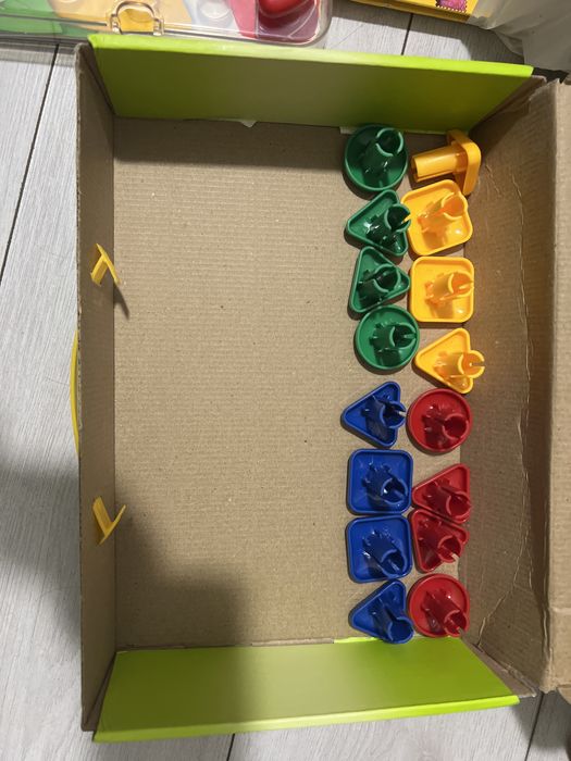 Мозаїка для самих маленьких має багато карток