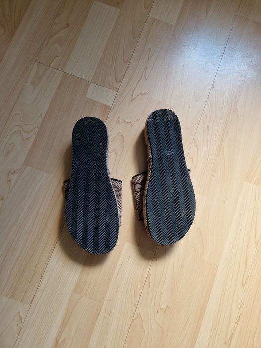 Klapki Gucci Italy