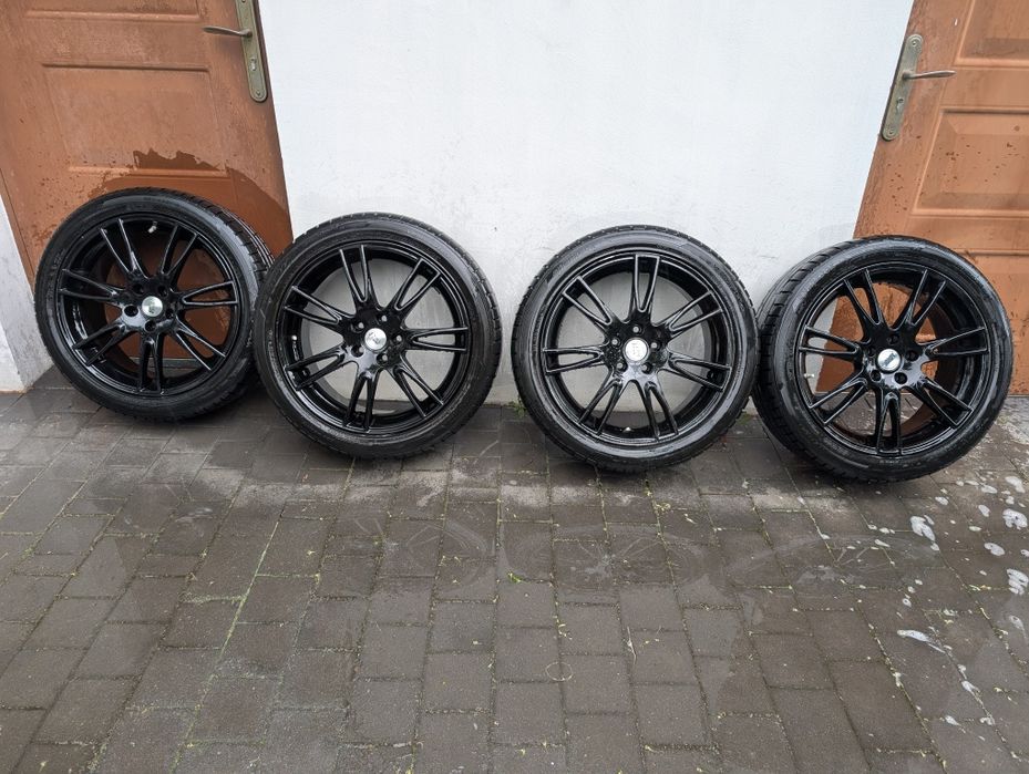 225/45/19 Hankook Ventus S1 Evo3 z 2023r. Bieżnik 7mm.