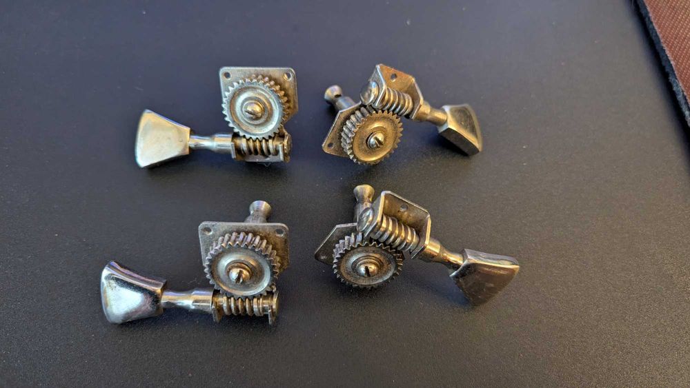 Колки для бас гитари